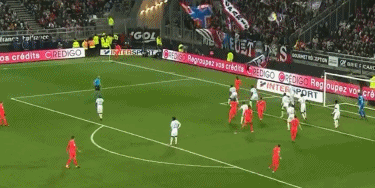 柏林联合主场能否继续坚挺？拜仁慕尼黑双线作战压力显现