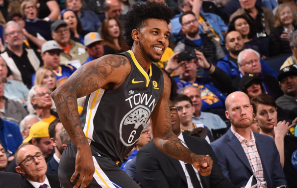 萨尼亚选择内马尔为自己最难对付的对手，廷贝尔选择梅西（萨尼亚认为内马尔是他最难缠的对手，廷贝尔则选择梅西）