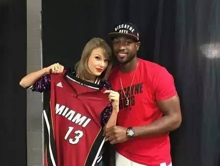 太阳报：英格兰女足门将基廷因未缴纳汽车税被罚款（《太阳报》称英格兰女足门将基廷因车税欠缴遭罚款）