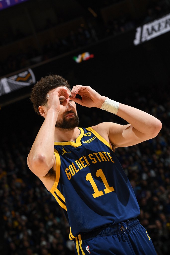 首届梅西杯于今日在迈阿密拉开帷幕，梅西本人亲自出席开幕式（首届梅西杯今日在迈阿密启幕，梅西亲临开幕式）