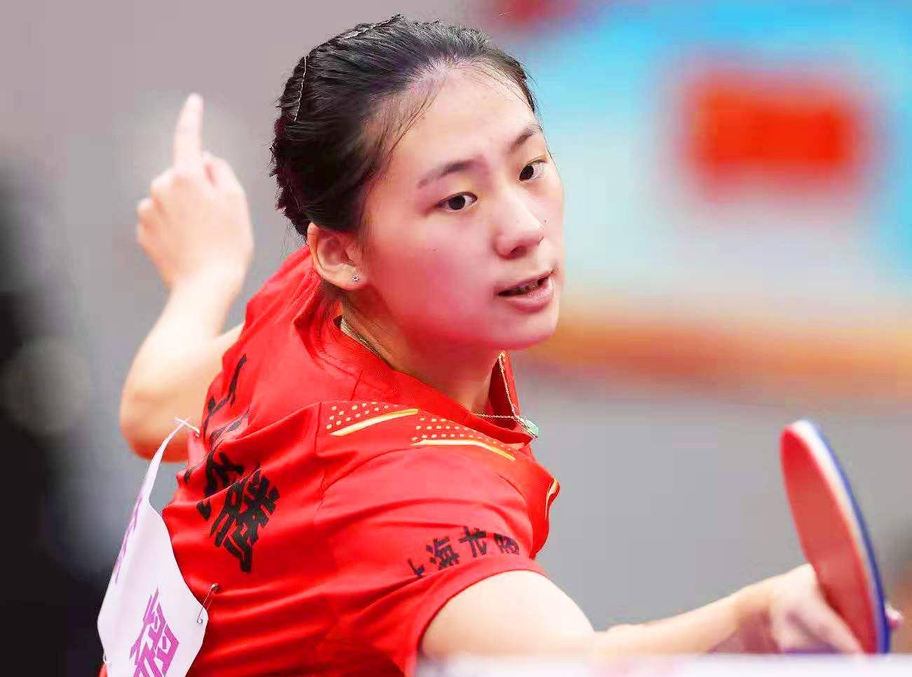 还展示出极 还展示出极